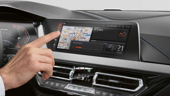 Controlo por gestos BMW. BMW Série 1 com controlo por gestos BMW.