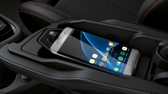 Ligação para dispositivos móveis, Bluetooth e USB com carregamento sem fios, BMW Série 2 Active Tourer Ligação para dispositivos móveis, Bluetooth e USB com carregamento sem fios, BMW Série 2 Active Tourer, F45, interior