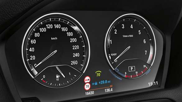 BMW Série 2 Cabrio, Cruise Control ativo BMW Série 2 Cabrio, Cruise Control ativo