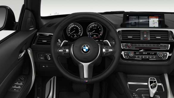 BMW Série 2 Cabrio, direção desportiva variável BMW Série 2 Cabrio, direção desportiva variável