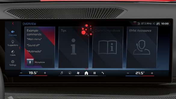 BMW Intelligent Personal Assistant, BMW Série 2 Coupé, G42, visor de controlos, grande plano BMW Intelligent Personal Assistant, BMW Série 2 Coupé, G42, visor de controlos, grande plano