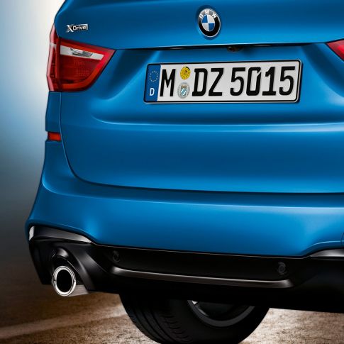 Secção traseira, BMW Série 2 Gran Tourer Secção traseira, BMW Série 2 Gran Tourer, F46, 2018, azul Estoril metalizado, grande plano da traseira