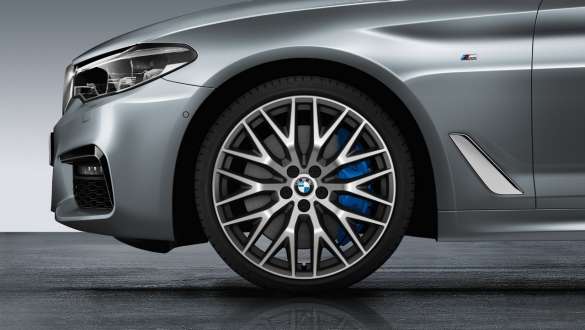 Jantes de liga leve BMW 636 de raios cruzados de 20” de duas tonalidades, BMW Série 5 Berlina, G30 Jantes de liga leve BMW 636 de raios cruzados de 20” de duas tonalidades, BMW Série 5 Berlina, G30