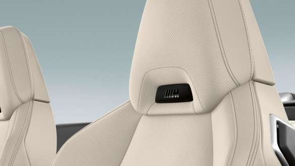 BMW M850i xDrive, cinza Dravit metalizado, sistema de aquecimento do pescoço. BMW M850i xDrive, cinza Dravit metalizado, sistema de aquecimento do pescoço.