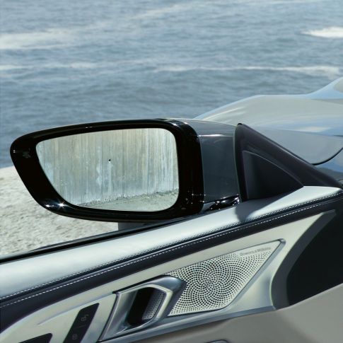 BMW M850i xDrive, sistema de som surround Bowers & Wilkins Diamond. BMW M850i xDrive, sistema de som surround Bowers & Wilkins Diamond.