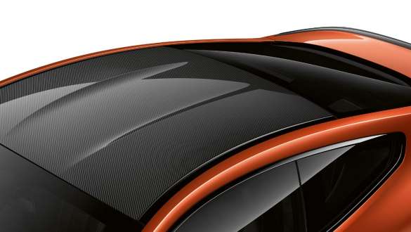 Tejadilho M em carbono. BMW Série 8 Coupé, perspetiva de topo, tejadilho M em fibra de carbono.