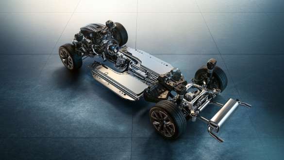 Conceito de tração potente, BMW M760e xDrive Berlina, G70 Chassis, BMW M760e xDrive Berlina, G70
