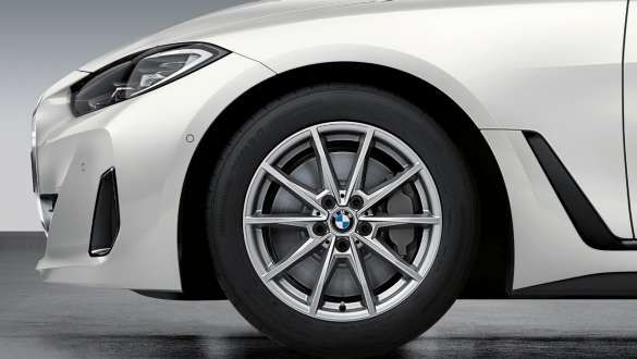 Jantes de liga leve BMW 853 de raios duplos de 18” em cinza Gunmetal, BMW i4 M50, G26, 2021 Jantes de liga leve BMW 853 de raios duplos de 18” em cinza Gunmetal, BMW i4 M50, G26, 2021