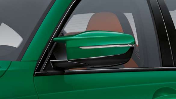 Espelhos retrovisores exteriores M, BMW M3 Berlina, G80, 2020 BMW M3 Berlina, G80, 2020, pintura verde Isle of Man, grande plano dos espelhos retrovisores exteriores M