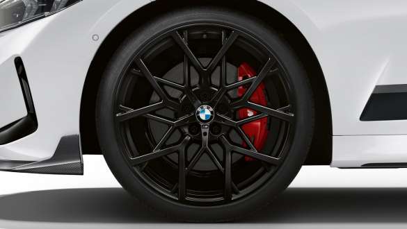 Jantes de liga leve BMW M Performance 795 M de raios em Y de 20", forjadas, em preto Jet mate. BMW M340i xDrive e BMW M340d xDrive Touring, G21, jantes de liga leve BMW 795 M de raios em Y de 20" em preto Jet mate