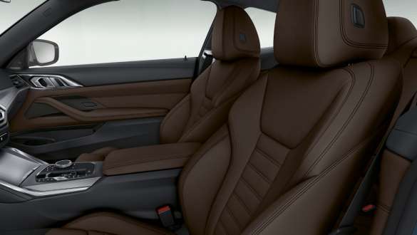 Bancos desportivos M do BMW M440i xDrive Coupé, G22, 2020 BMW M440i xDrive Coupé, G22, 2020, bancos desportivos M, grande plano do interior