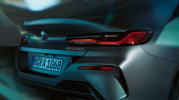 BMW M850i xDrive Gran Coupé, grande plano da traseira BMW M850i xDrive Gran Coupé, G16, 2019, Frozen Bluestone BMW Individual metalizada, grande plano da traseira