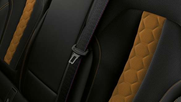 Cintos de segurança M do BMW X6 M Competition Cintos de segurança M do BMW X6 M Competition, F96, 2020, interior