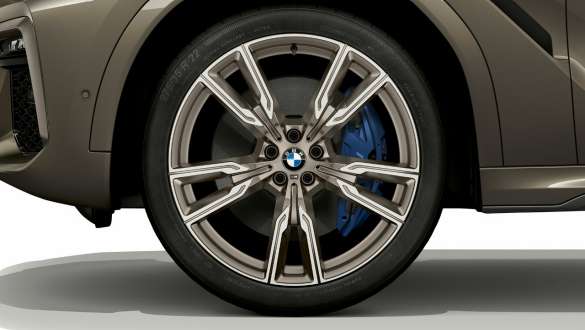 BMW X6 M50i com destaque das jantes de liga leve, G06 Exterior do BMW X6 M50i, jantes de liga leve, G06, 2018, SUV