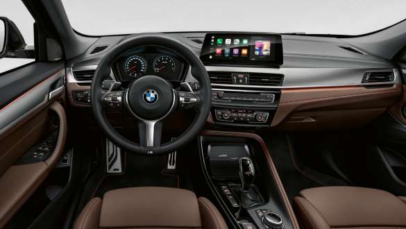 Posto de condução, BMW X2, F39 Cruise Control ativo com função Stop and Go, BMW X2, 2020, F39, interior
