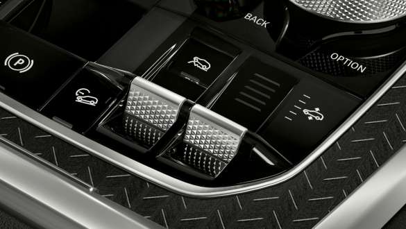 Versão xOffroad, BMW X6, G06, 2019 Versão xOffroad, BMW X6, G06, 2019, modos Offroad selecionáveis, grande plano