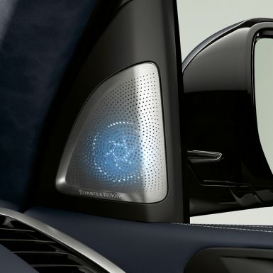 Sistema de som Bowers & Wilkins Diamond Surround Bowers & Wilkins: grande plano de um altifalante Diamond Surround