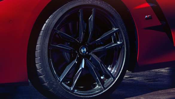 BMW Z4 Roadster (G29), travões desportivos M BMW Z4 Roadster (G29), grande plano dos travões desportivos M