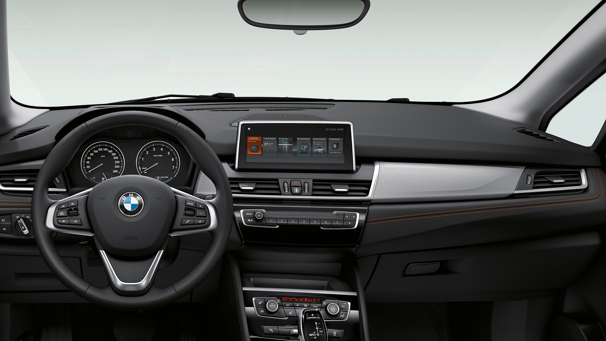 Posto de condução, BMW Série 2 Active Tourer Versão Sport Line Posto de condução, BMW Série 2 Active Tourer Versão Sport Line, BMW 220i, F45, 2018