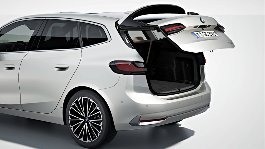 Volume da bagageira do BMW Série 2 Active Tourer em vídeo Volume da bagageira do BMW Série 2 Active Tourer em vídeo