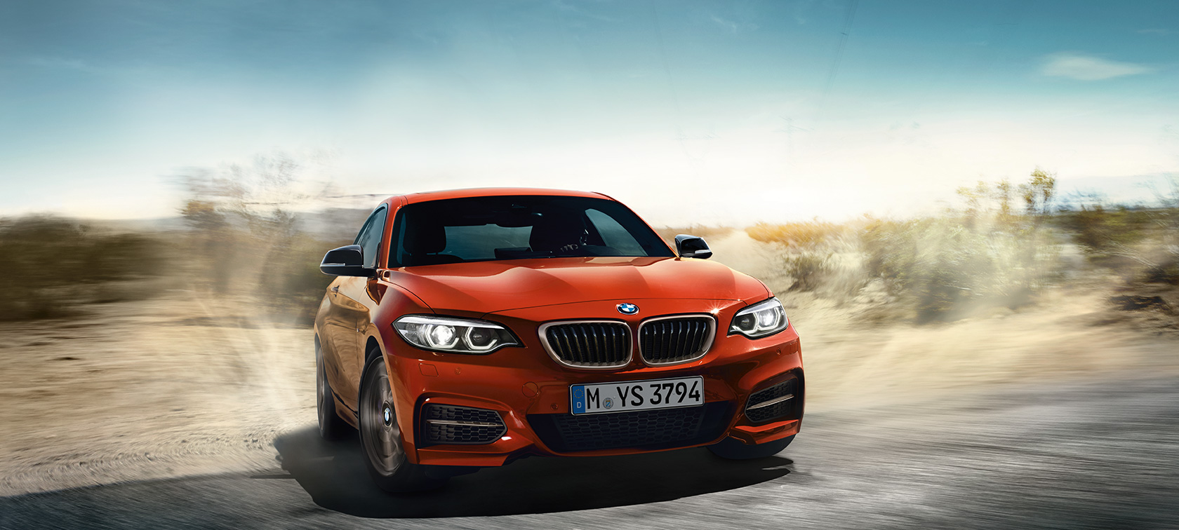 BMW Série 2 Coupé, imagem de condução dinâmica BMW Série 2 Coupé, imagem de condução dinâmica