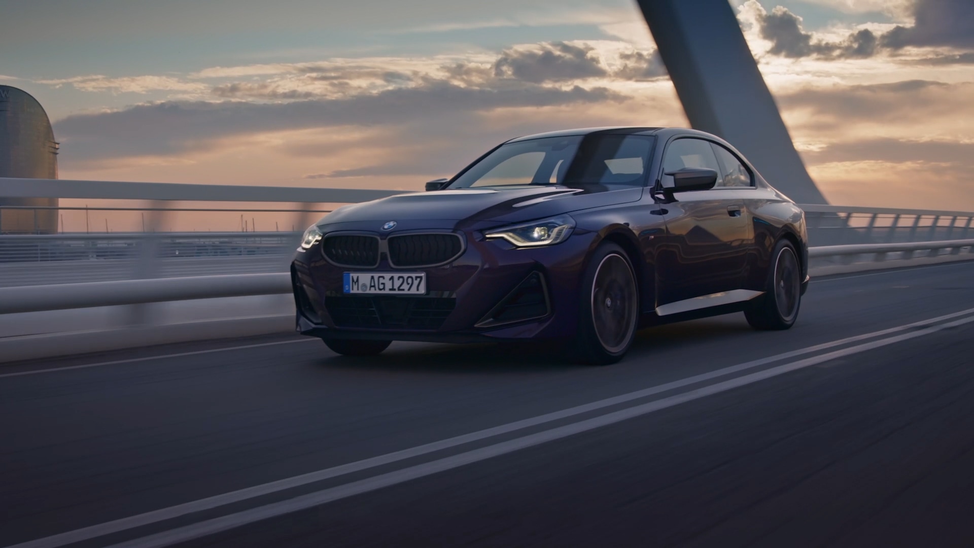 BMW Série 2 Coupé, G42, 2021, dinâmica de condução em vídeo BMW Série 2 Coupé, G42, 2021, dinâmica de condução em vídeo