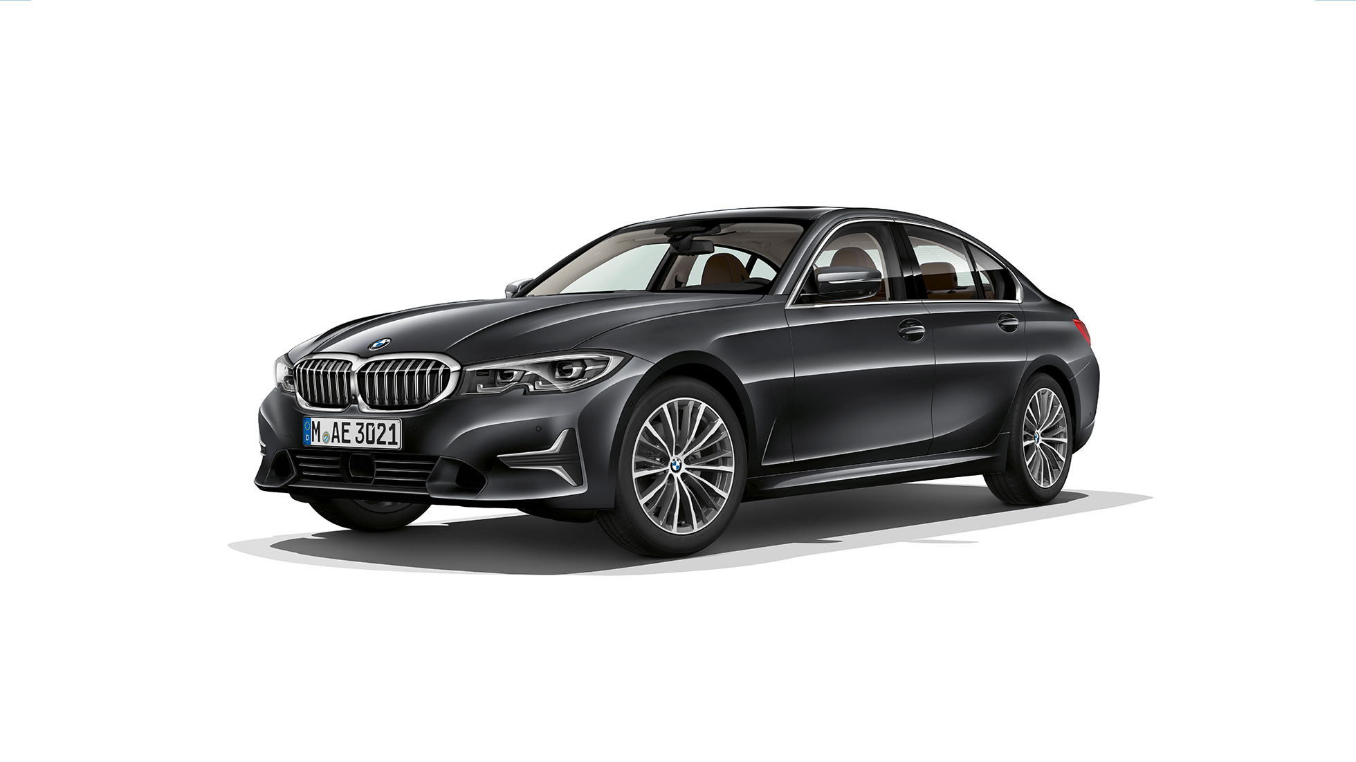 BMW Série 3 Berlina, Versão Line Luxury. Perspetiva lateral do BMW Série 3 Berlina parado, equipado com a Versão Line Luxury.