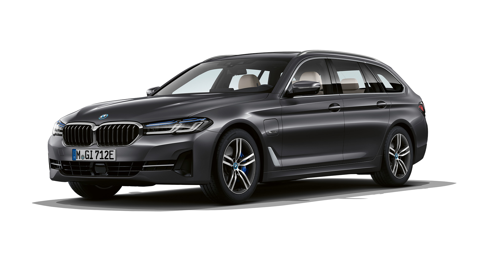 BMW Série 5 Touring 530i, G31, 2020, versão base, dianteira BMW Série 5 Touring 530i, G31, 2020, versão base, pintura cinza Sophisto, perspetiva frontal a três quartos