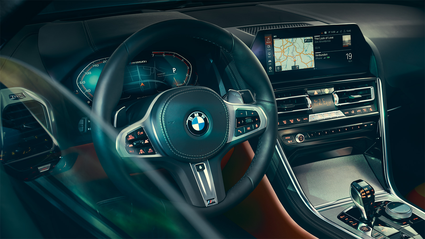 BMW 8 Series Coupé, cockpit Close-up of the BMW 8 Series Coupé interior with a focus on the steering wheel.