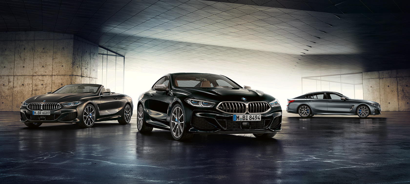 BMW Série 8 Coupé (G15), perspetiva dianteira a três quartos, BMW Série 8 Cabrio (G14), perspetiva dianteira a três quartos, BMW Série 8 Gran Coupé (G16), perspetiva lateral 7/8, parados BMW Série 8 Coupé (G15), perspetiva dianteira a três quartos, BMW Série 8 Cabrio (G14), perspetiva dianteira a três quartos, BMW Série 8 Gran Coupé (G16), perspetiva lateral 7/8, parados