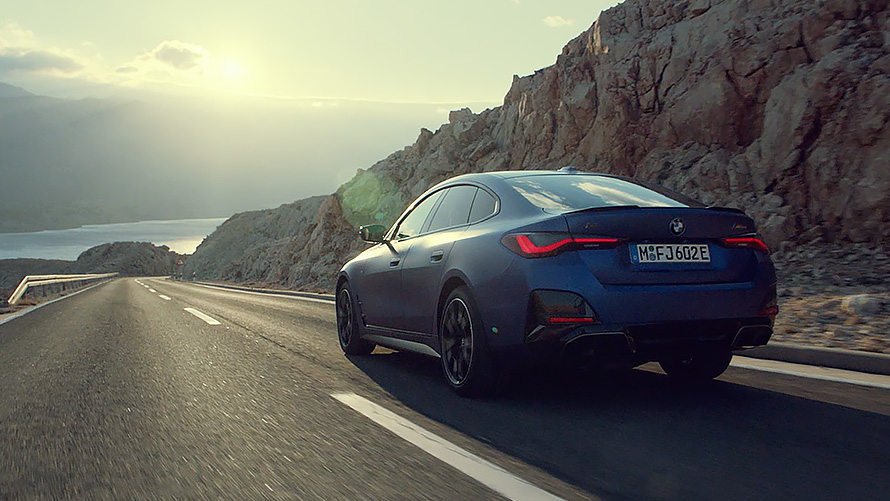 Vídeo sobre o caráter desportivo do BMW i4 M50 totalmente elétrico, G26, 2021 Vídeo sobre o caráter desportivo do BMW i4 M50 totalmente elétrico, G26, 2021