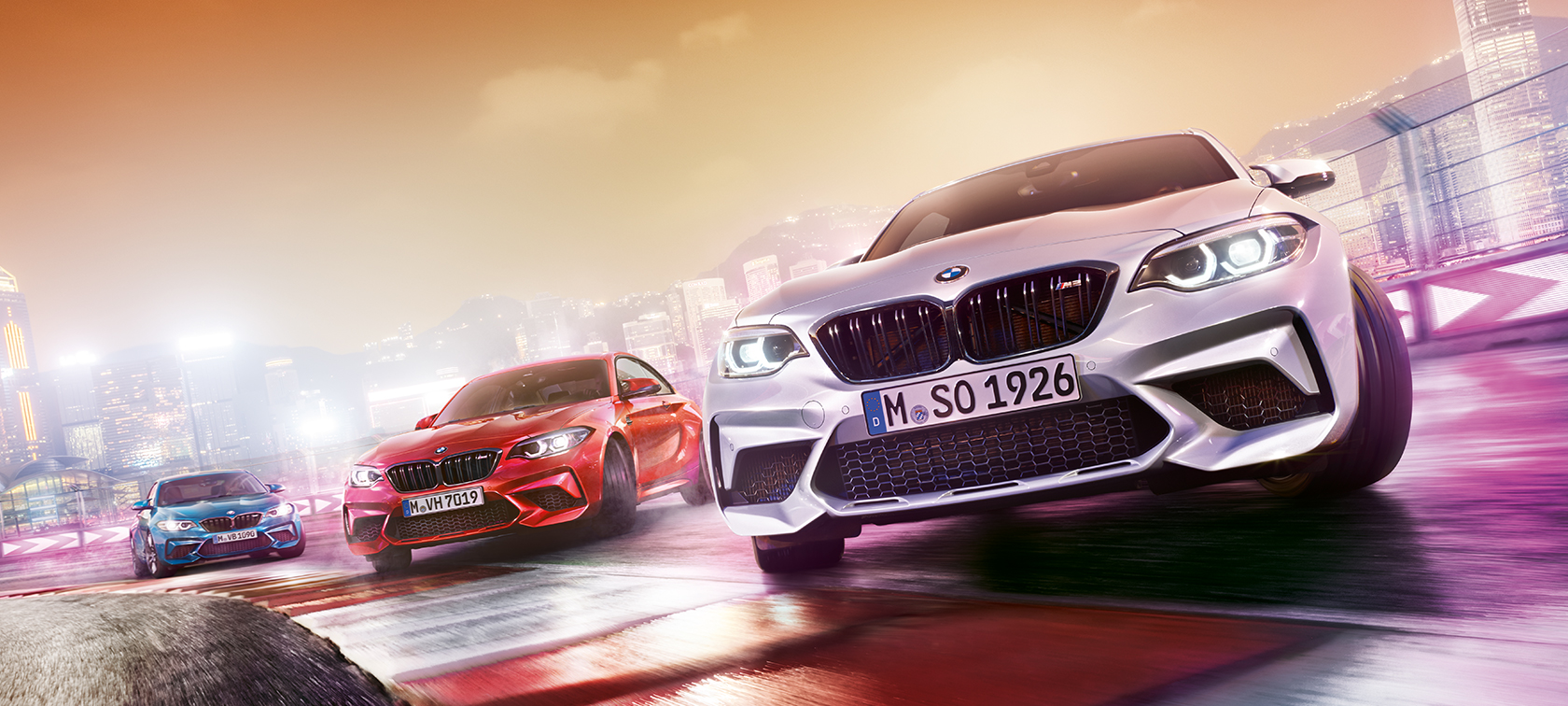 Design do BMW M2 Competition Design do BMW M2 Competition, F87, 2018, prata Hockenheim metalizada, vista frontal a três quartos