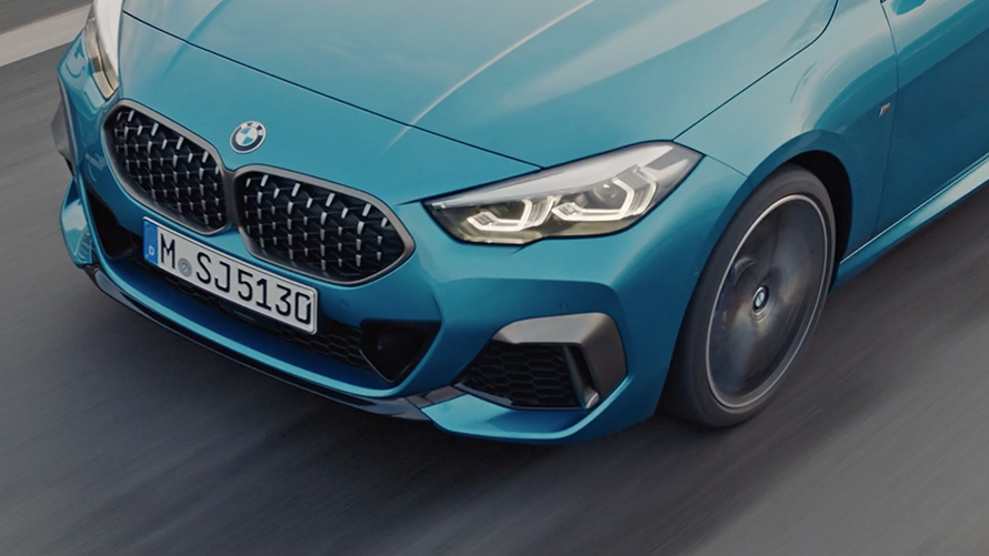 Vídeo, BMW M235i xDrive Gran Coupé Vídeo, BMW M235i xDrive Gran Coupé, 2020, pintura preto Sapphire metalizada, F44