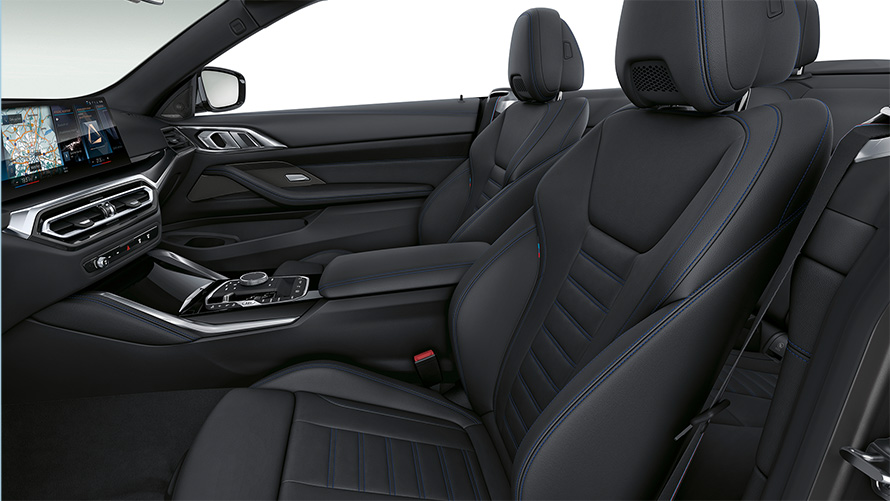 BMW M440i xDrive Cabrio, G23, 2020, interior, bancos desportivos para o condutor e para o passageiro da frente, estofos em pele