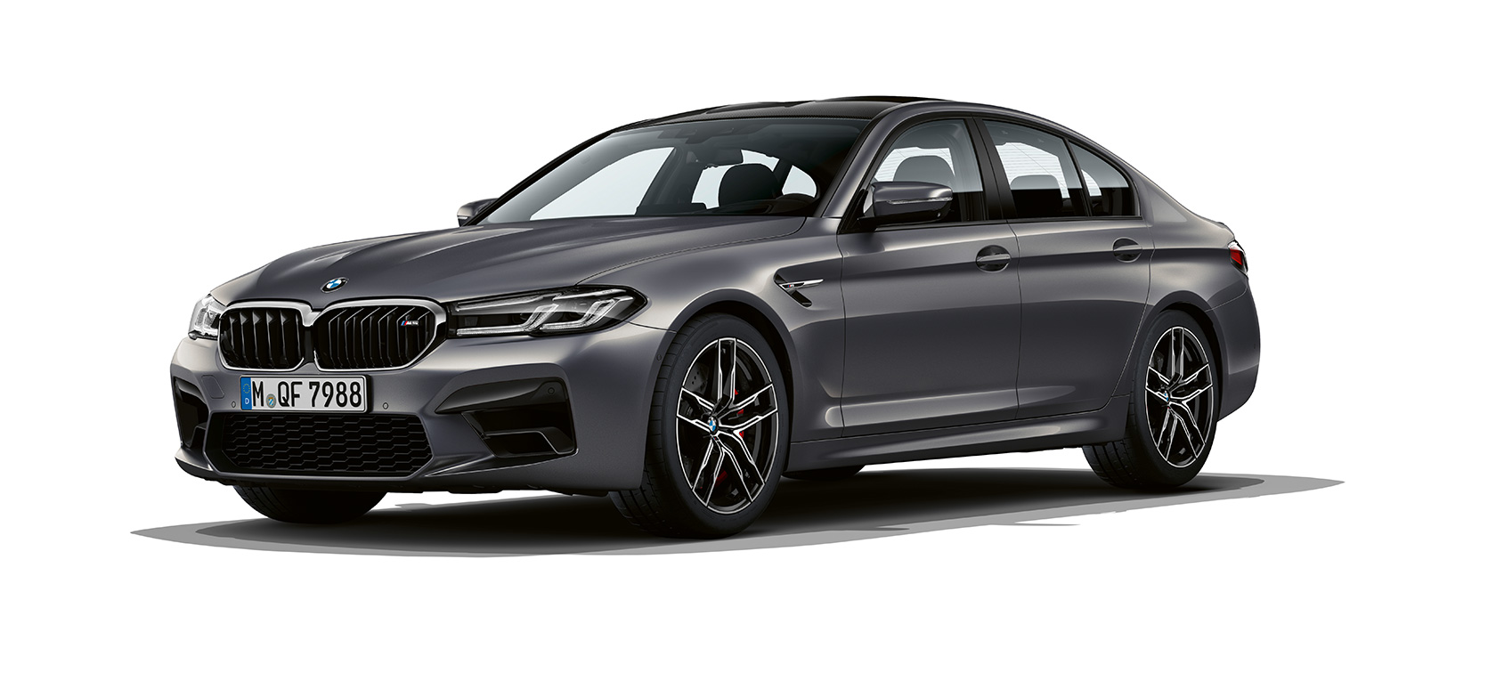BMW M5, F90, 2020, perspetiva frontal a três quartos BMW M5, F90 LCI, atualização, 2020, pintura cinza Brands Hatch metalizada, perspetiva frontal a três quartos