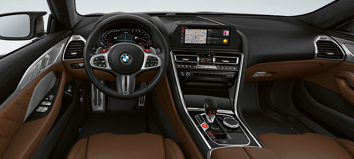 Posto de condução, BMW M8 Gran Coupé Posto de condução, BMW M8 Gran Coupé, F93, 2020, interior