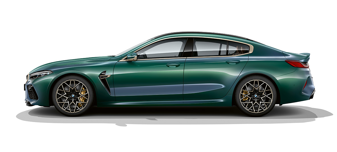 BMW M8 Gran Coupé First Edition, perspetiva lateral BMW M8 Gran Coupé First Edition, F93, 2020, pintura verde Aurora Diamond BMW Individual metalizada, perspetiva lateral