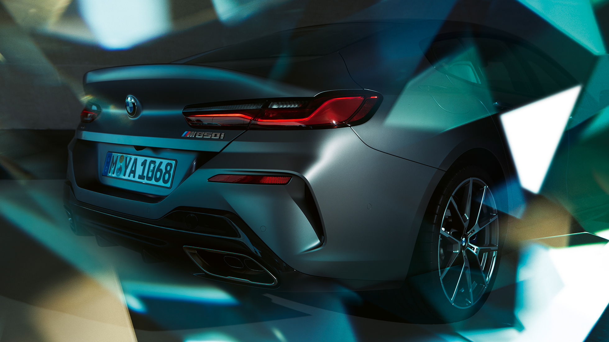 BMW M850i xDrive Gran Coupé, traseira com ponteiras de escape de forma livre BMW M850i xDrive Gran Coupé, design, traseira com ponteiras de escape de forma livre