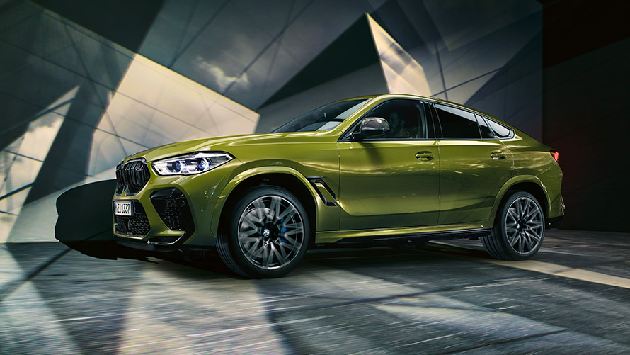 BMW X6 M, F96, perspetiva lateral a três quartos, parado Modelos BMW M, BMW X6 M, F96, perspetiva lateral a três quartos, parado