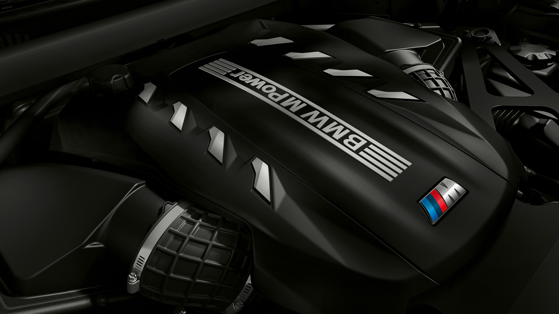 Motor M TwinPower Turbo de 8 cilindros a gasolina de elevado desempenho, BMW X6 M Competition Motor M TwinPower Turbo de 8 cilindros a gasolina de elevado desempenho, tecnologia M TwinPower Turbo, BMW X6 M Competition, F96, 2020, grande plano