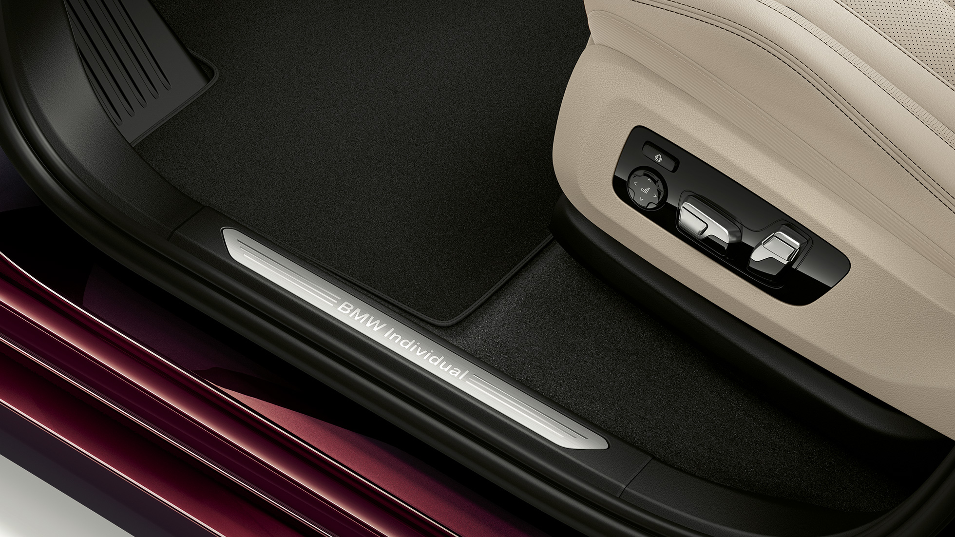 BMW X7, estofos do Pack Desportivo M Grande plano dos estofos do BMW X7 com equipamento do Pack Desportivo M