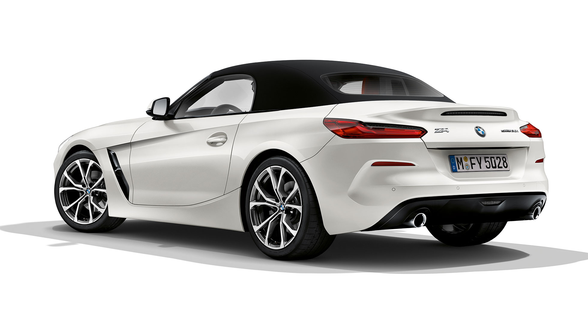 BMW Z4 Roadster Versão Line Sport BMW Z4 Roadster na Versão Line Sport, perspetiva frontal a três quartos