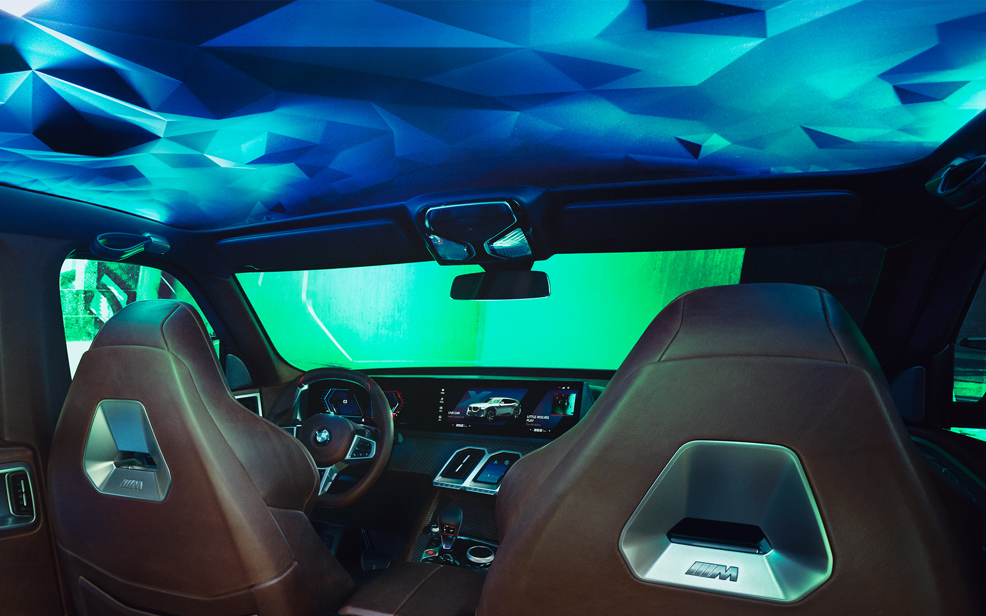 Concept BMW XM (G09), interior, perspetiva lateral, grande plano, forro do teto Concept BMW XM (G09), interior, perspetiva lateral, grande plano, forro do teto