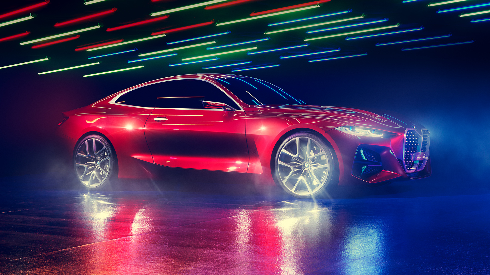 Emocionante conceito de design, BMW 4 Concept Emocionante conceito de design, BMW 4 Concept em vermelho Forbidden, design exterior, perspetiva lateral