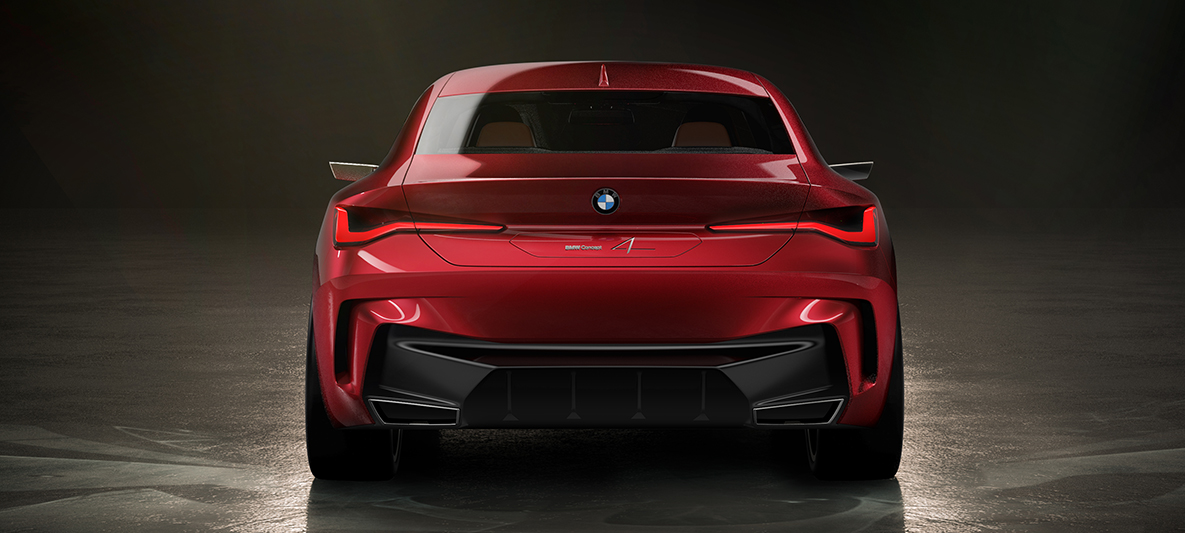 BMW 4 Concept em vermelho Forbidden, design exterior, perspetiva traseira