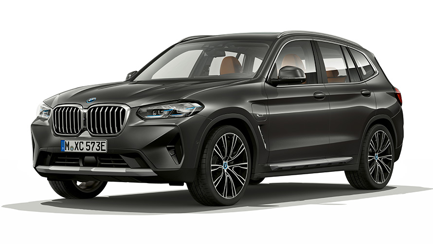 BMW X3 xDrive30e, G01, PHEV, perspetiva dianteira a 3/4, parado
