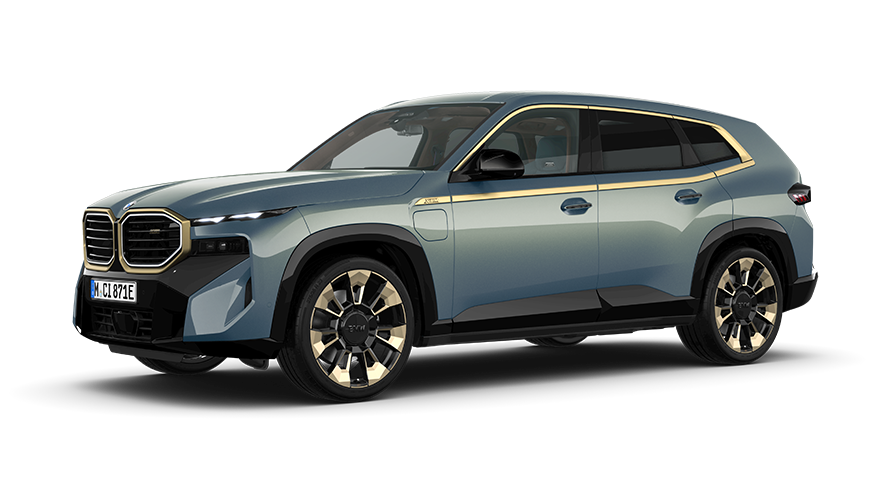 BMW XM, G09, PHEV, perspetiva dianteira a 3/4, parado