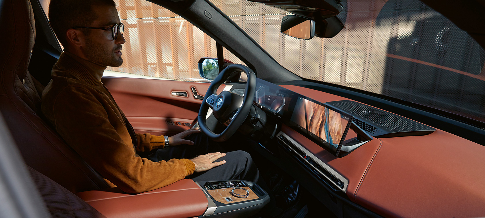 BMW iDrive Conceito de utilização pioneiro do BMW iDrive do BMW ConnectedDrive