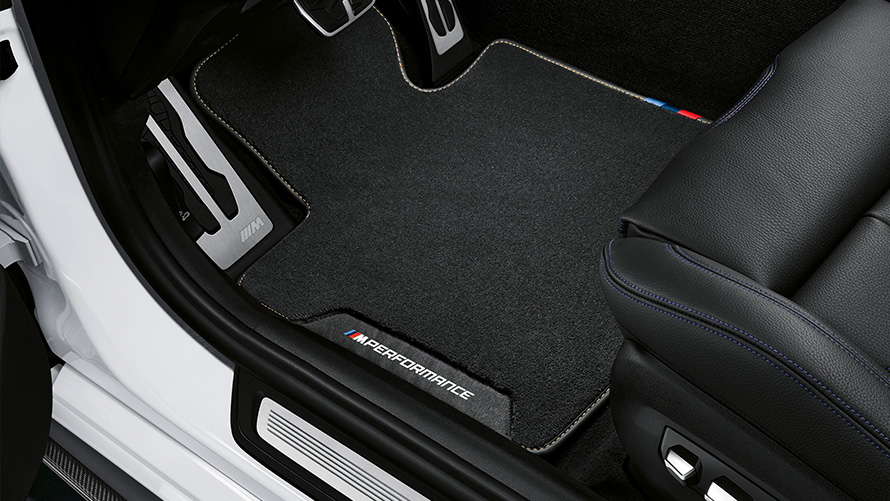 Tapetes M Performance Acessórios BMW para o outono e o inverno, tapetes M Performance