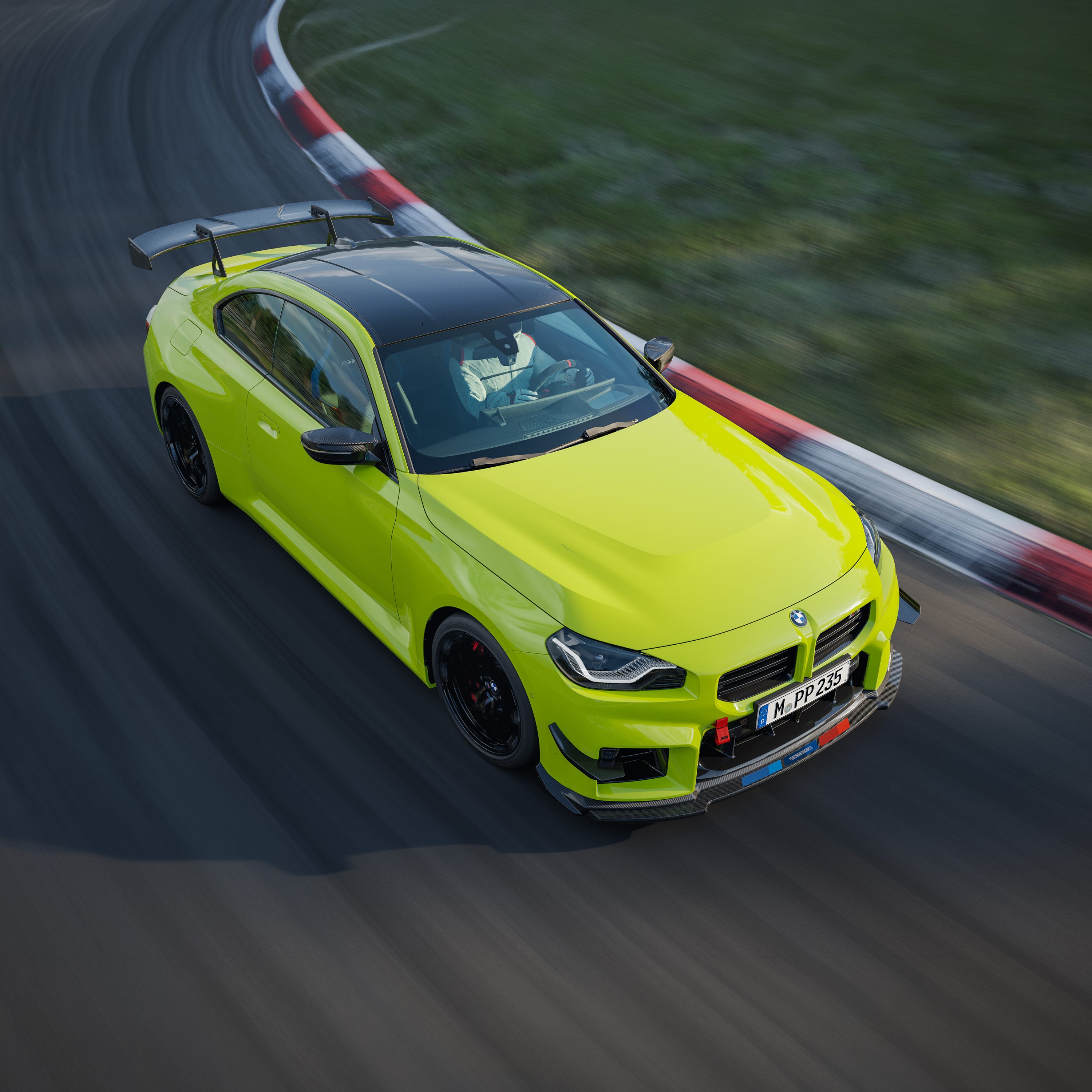 BMW M2 com M Performance Track Kit